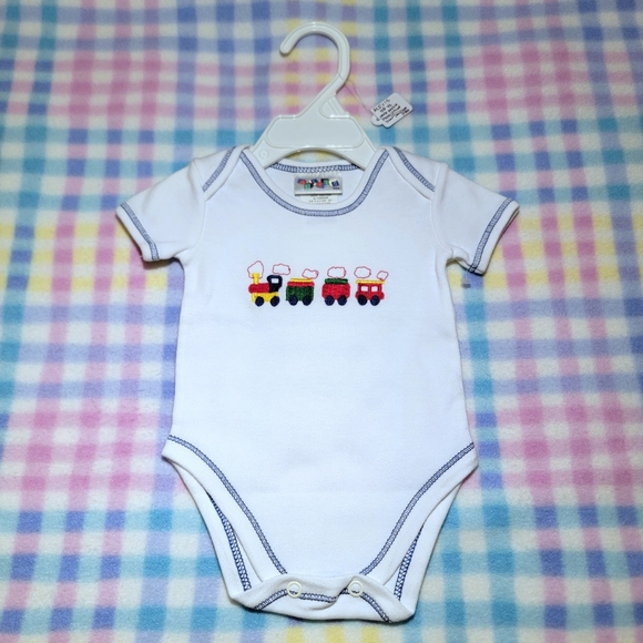 ALEXIS 🚂 Multi Bright Color Embroidered Choo-Choo Train Bodysuit Onesie NB - Picture 9 of 10